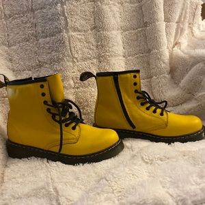 Yellow Dr Martens women size 6 kid size 4